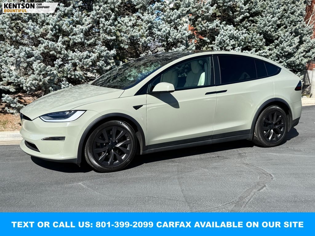 2023 Tesla Model X Standard Range