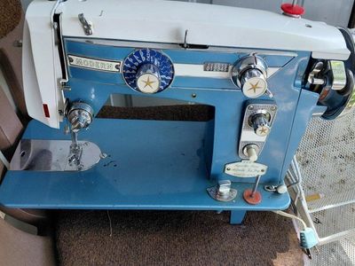Vintage Modern Deluxe Automatic Zig Zag Sewing Machine - Blue & White, Made in Japan