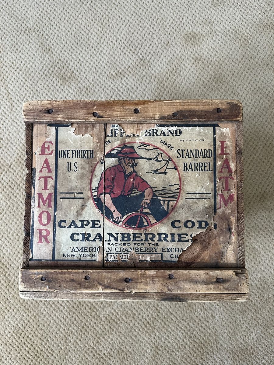 Primitive / Antique Wooden Cape Cod Cranberries Crate