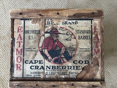 Primitive / Antique Wooden Cape Cod Cranberries Crate