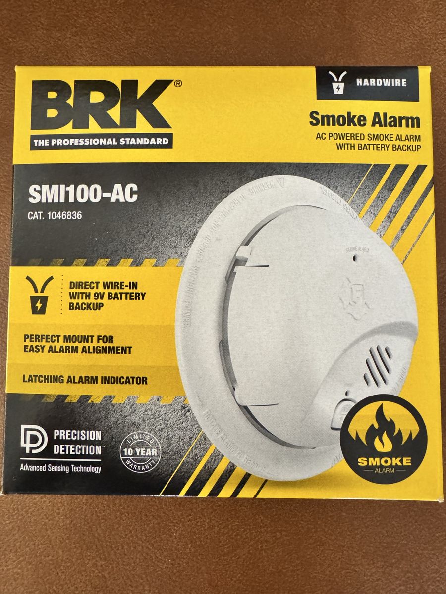 4pack BRK SMI100-AC Hardwire Smoke Alarm with 9V Battery Backup & Precision Detection
