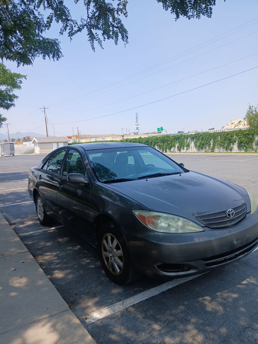 2004 Toyota camry