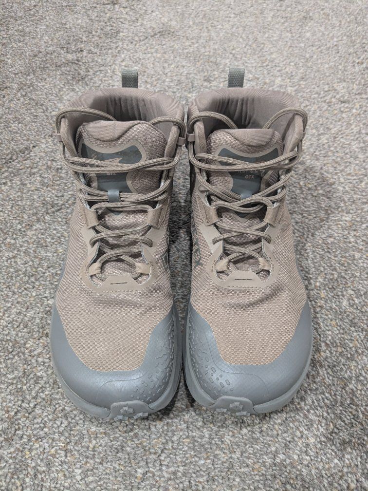 Altra Lone Peak All-Weather GTX Hiking Boots Men's Size 11.5