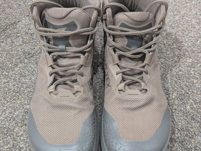 Altra Lone Peak All-Weather GTX Hiking Boots Men's Size 11.5