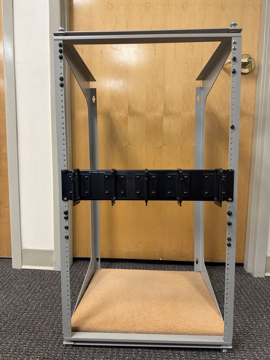 16U wall-mount server/network rack