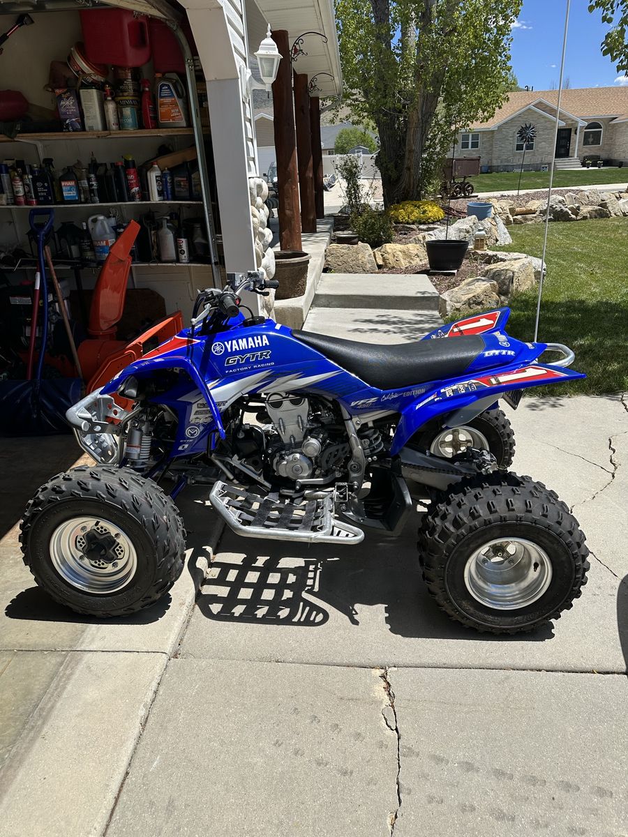 Yamaha YFZ450R Blue Sport ATV - Factory Racing Graphics, Excellent Condition