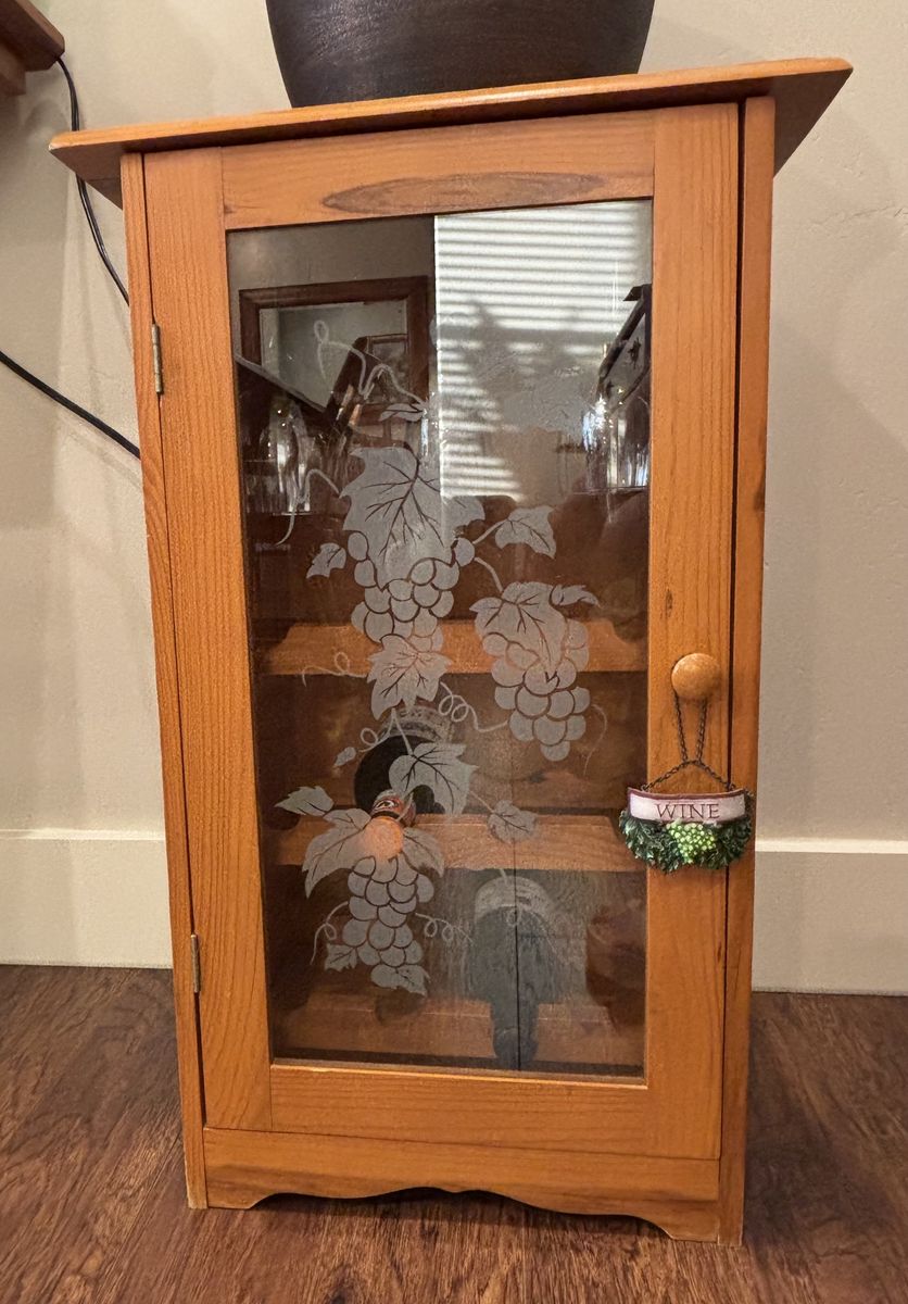 Wine and Glass cabinet