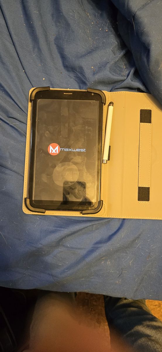 Maxwell Astro 8R wifi/4g lte tablet