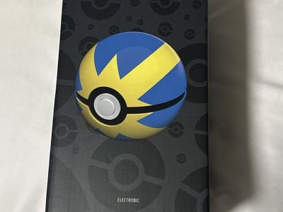 Pokémon Quick Ball Electronic Replica by The Wand Company