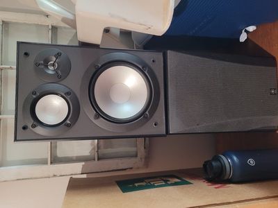 Bookshelf Speakers