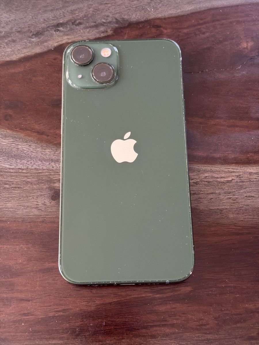 iPhone 13