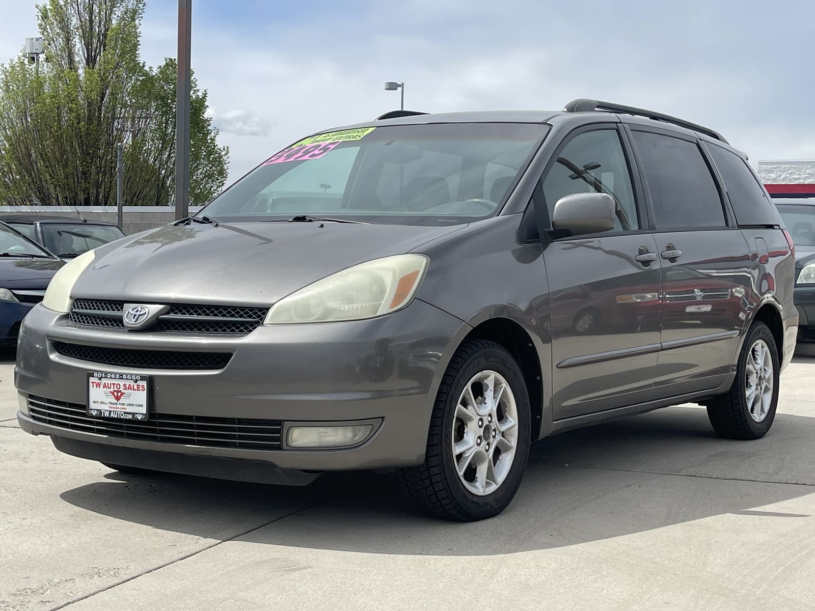 2004 Toyota Sienna XLE 7 Passenger