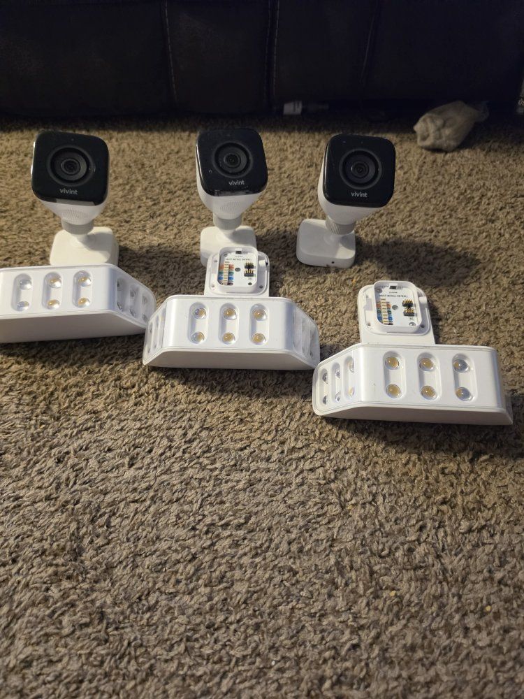 Vivint Gen 2 Pro Cams