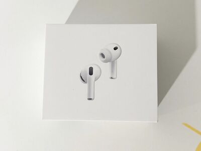 Never Opened Apple Airpod Pro 3s