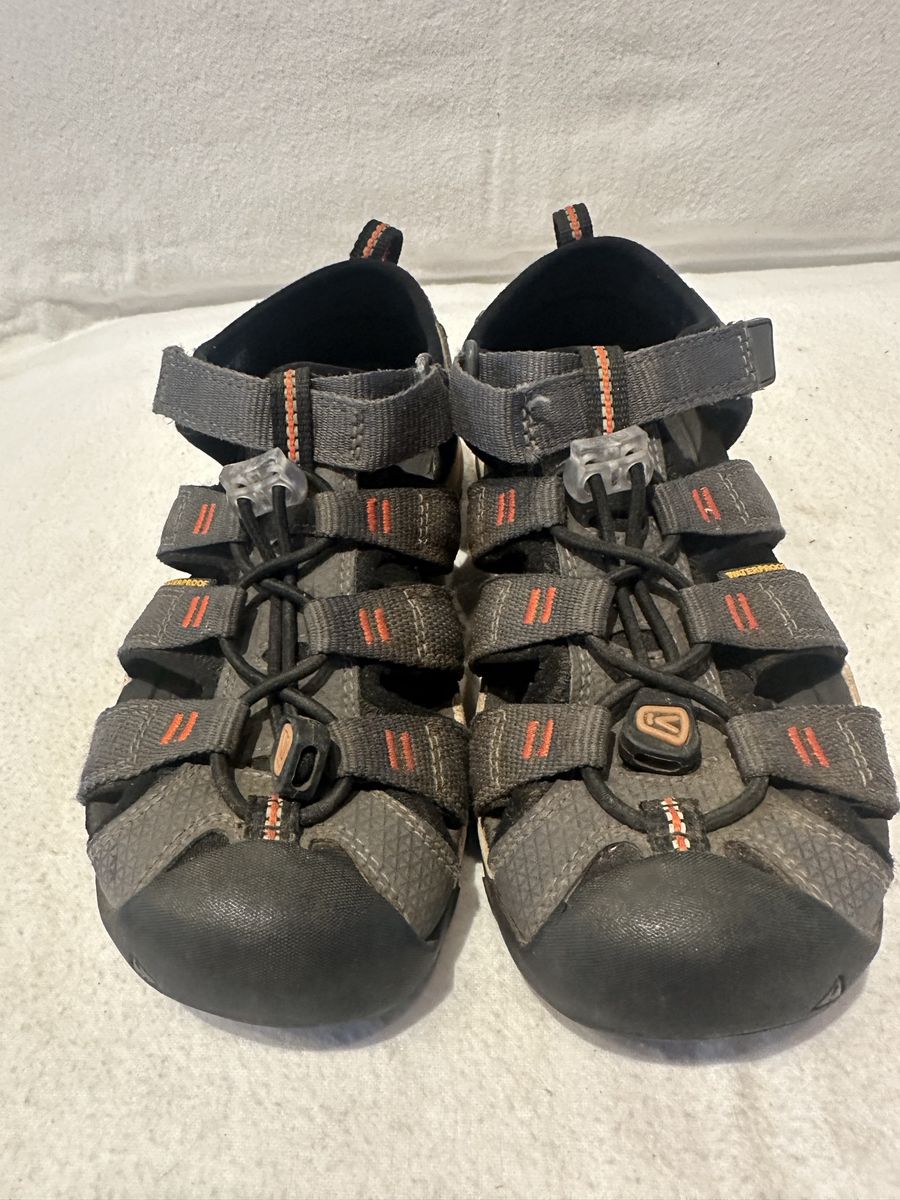 Keen youth size 2 gray/orange trim, waterproof, hiking sandals
