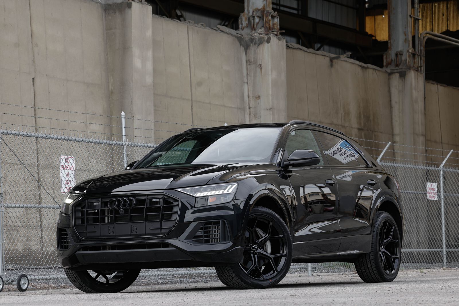 2023 Audi Q8 quattro Premium 55 TFSI