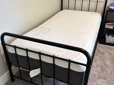 Black Metal Twin Size Bed Frame & Mattress