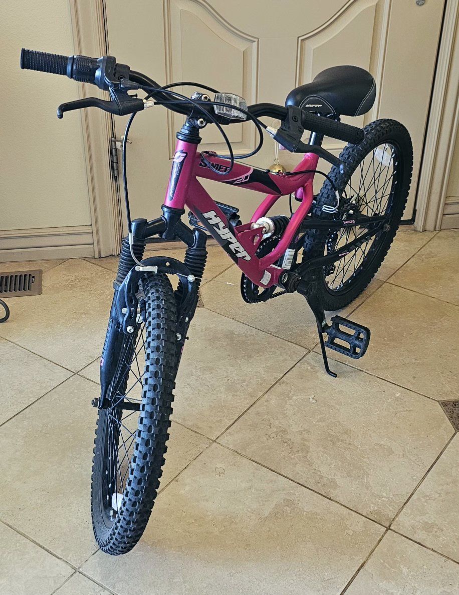 Hyper Shocker 20" Kids' Mountain Bike - Pink, Full Suspension, Shimano 7 Gears