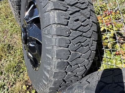 8–6.5 Cleaver front and rear dual Dodge wheels