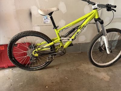Scott voltage Full Suspension trail -Downhill Mountain Bike, Neon Green, 26" Wheels