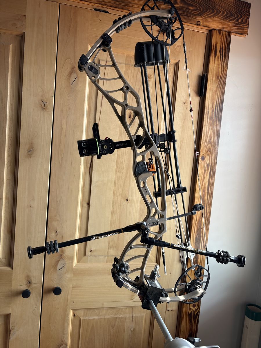 Hoyt helix ultra