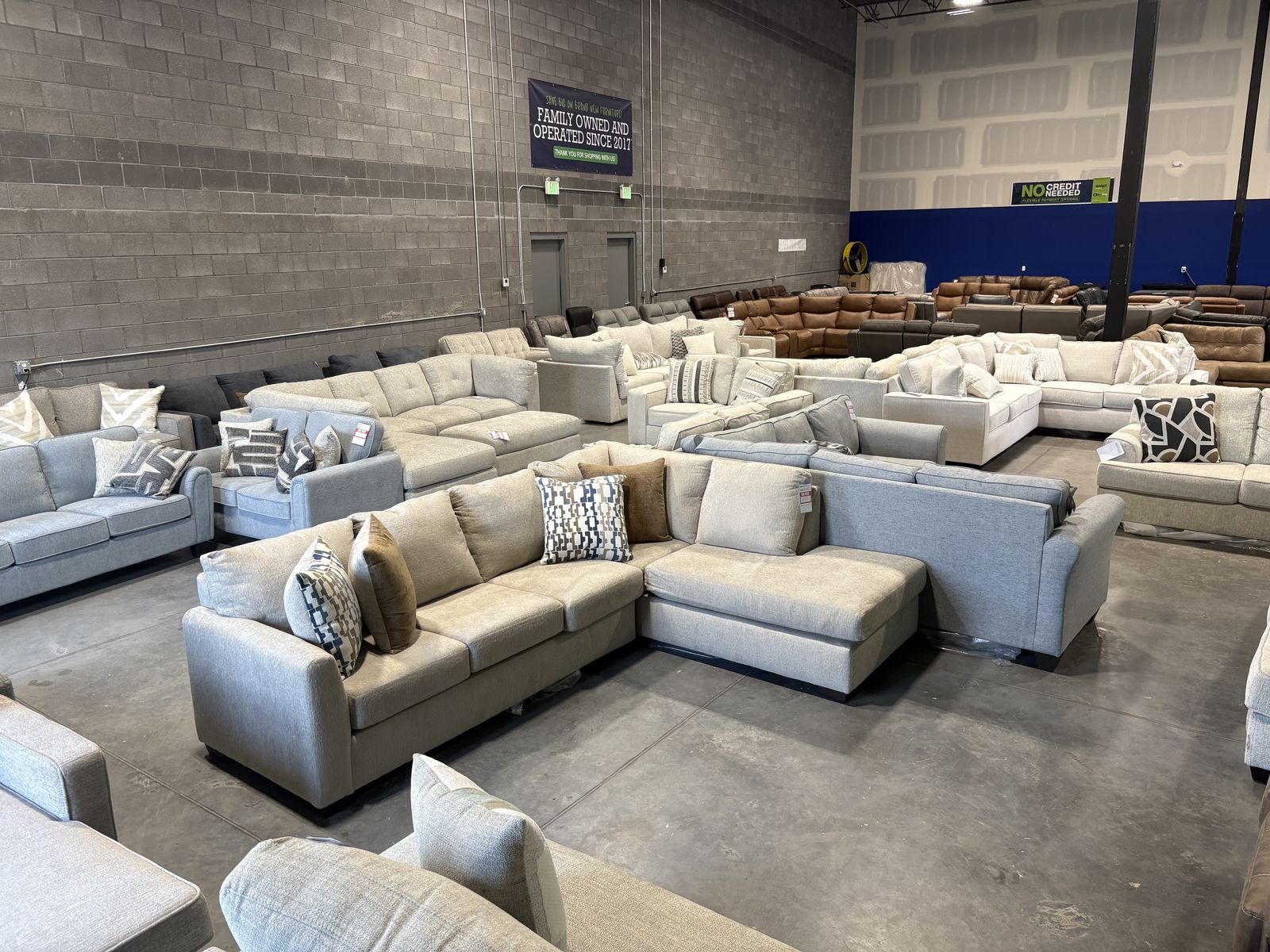SECTIONAL COUCH OVERSTOCK