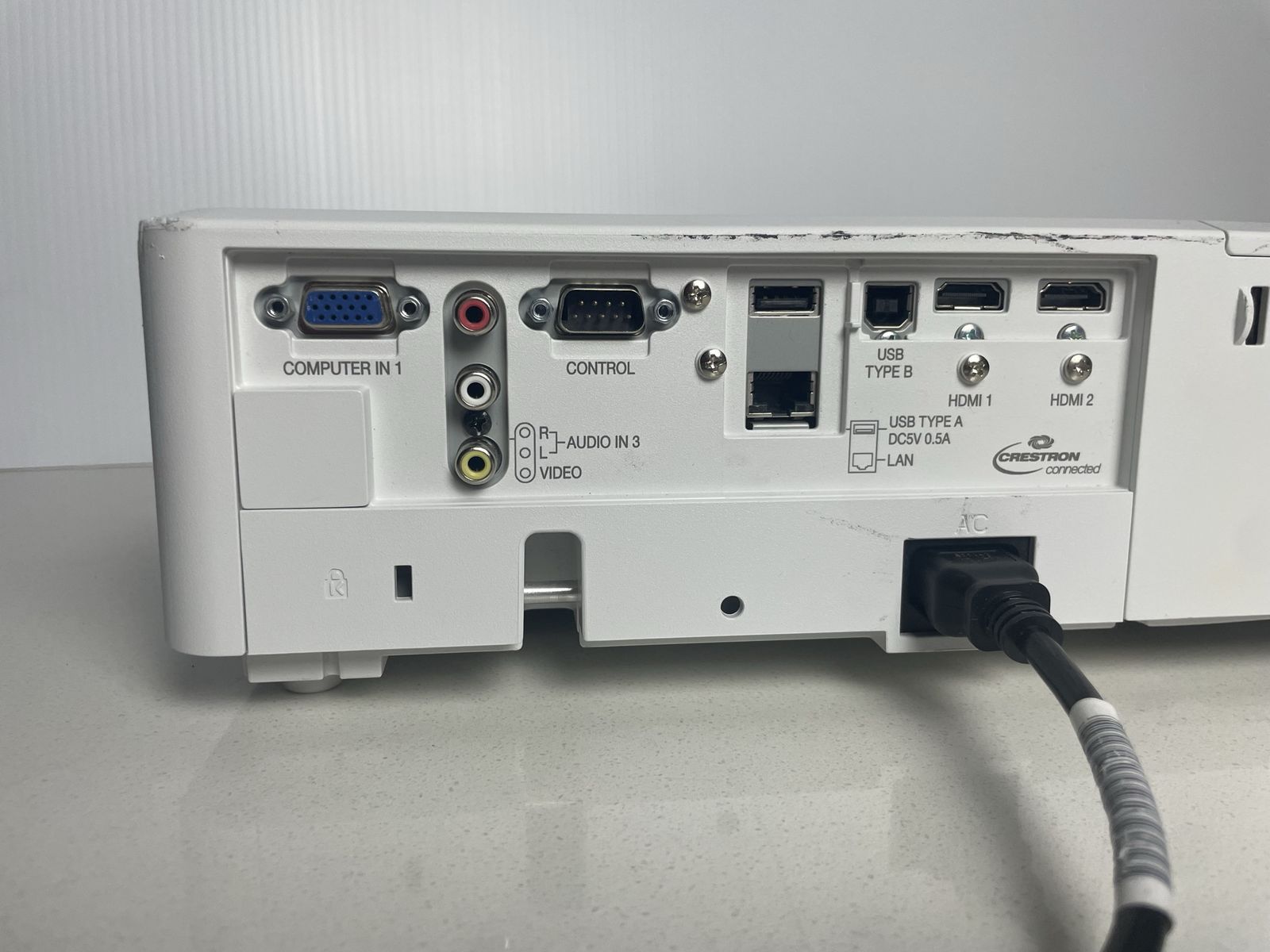 Main image 3