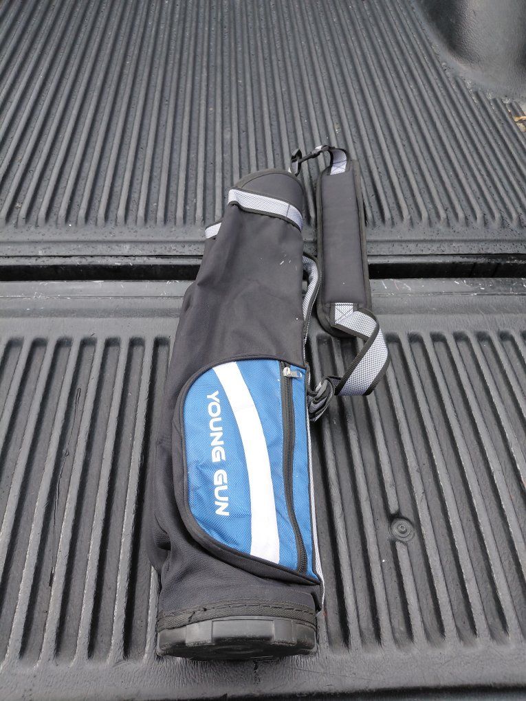Young Gun Junior Golf Club Stand Bag Blue and Black