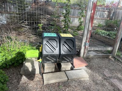 Dual chamber composter tumbler