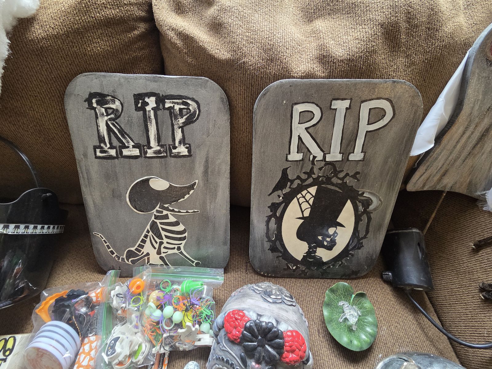 HUGE LOT - Halloween Decor (Moving so downgrading everything)