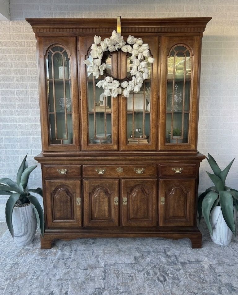 Solid wood hutch
