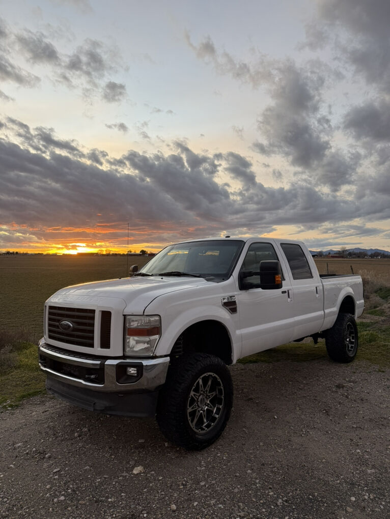 2010 FORD F350 SUPER DUTY Cabelas