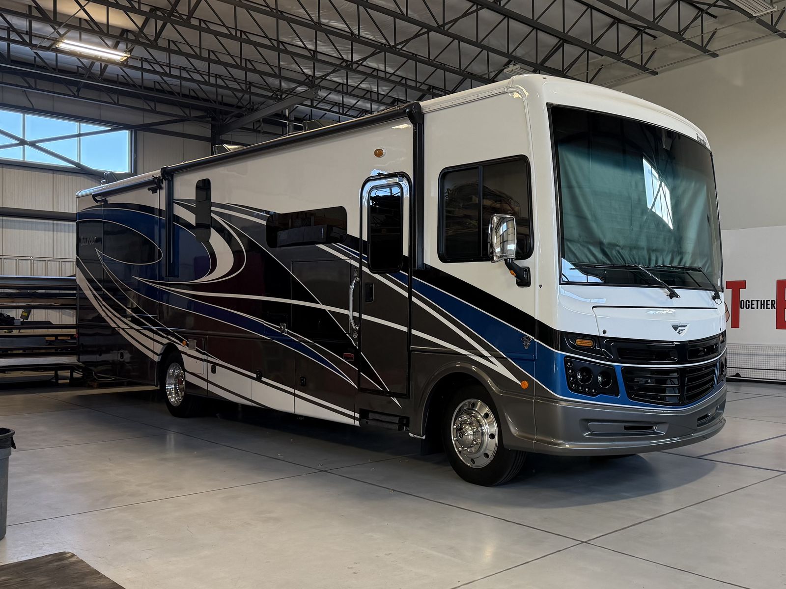 2021 Fleetwood Bounder 35K