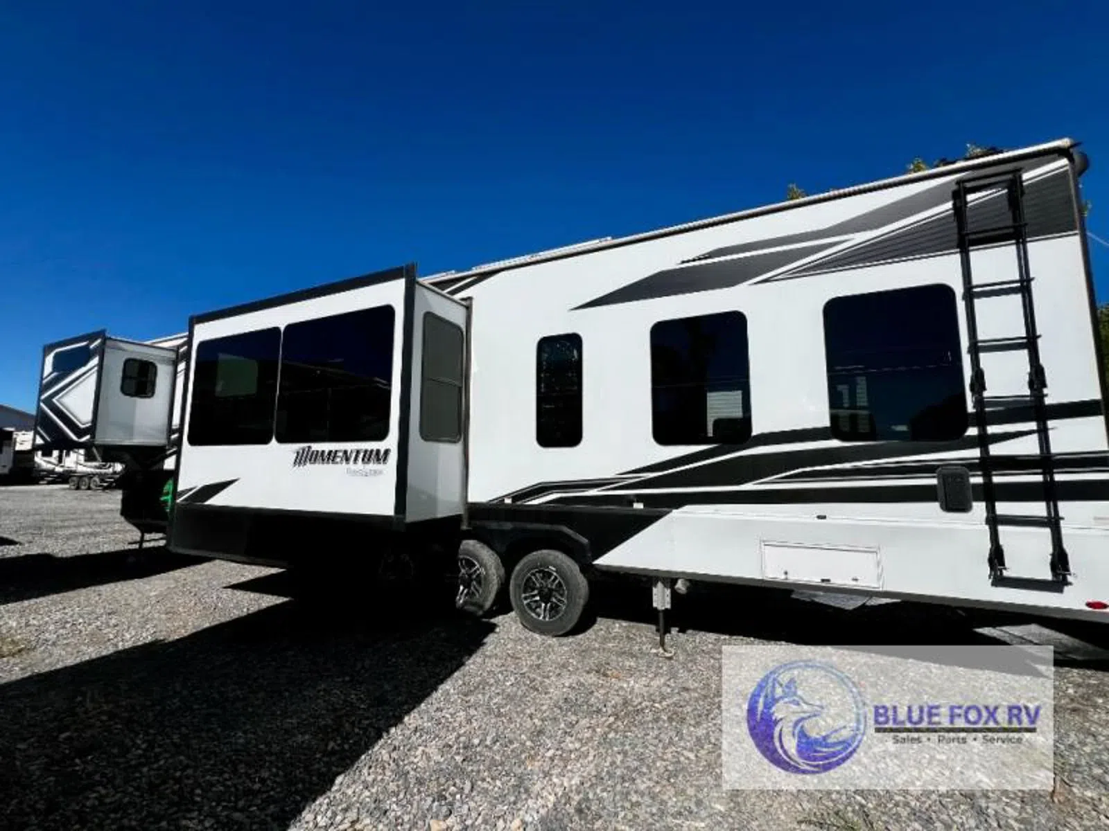 Used 2023 Grand Design RV Momentum 410TH