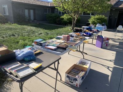 Orem yard sale Sat 4/25 till noon