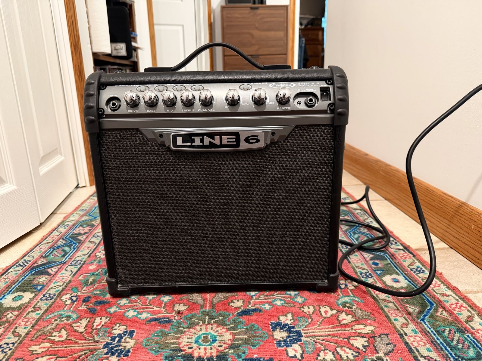 Line 6 Spider III 15-Watt Guitar Amplifier with Built-In Effects