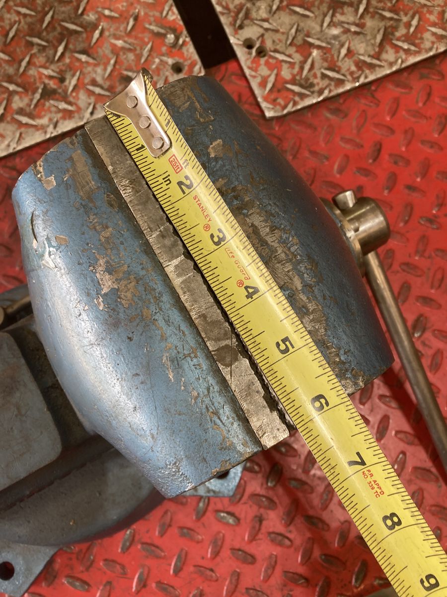 Main image 3