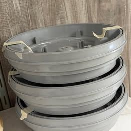 10" Round Pour‑A‑Lid – Brand New