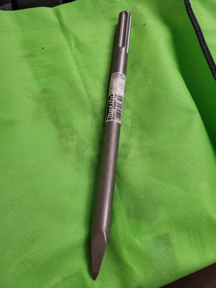 Heavy Duty Steel Chisel