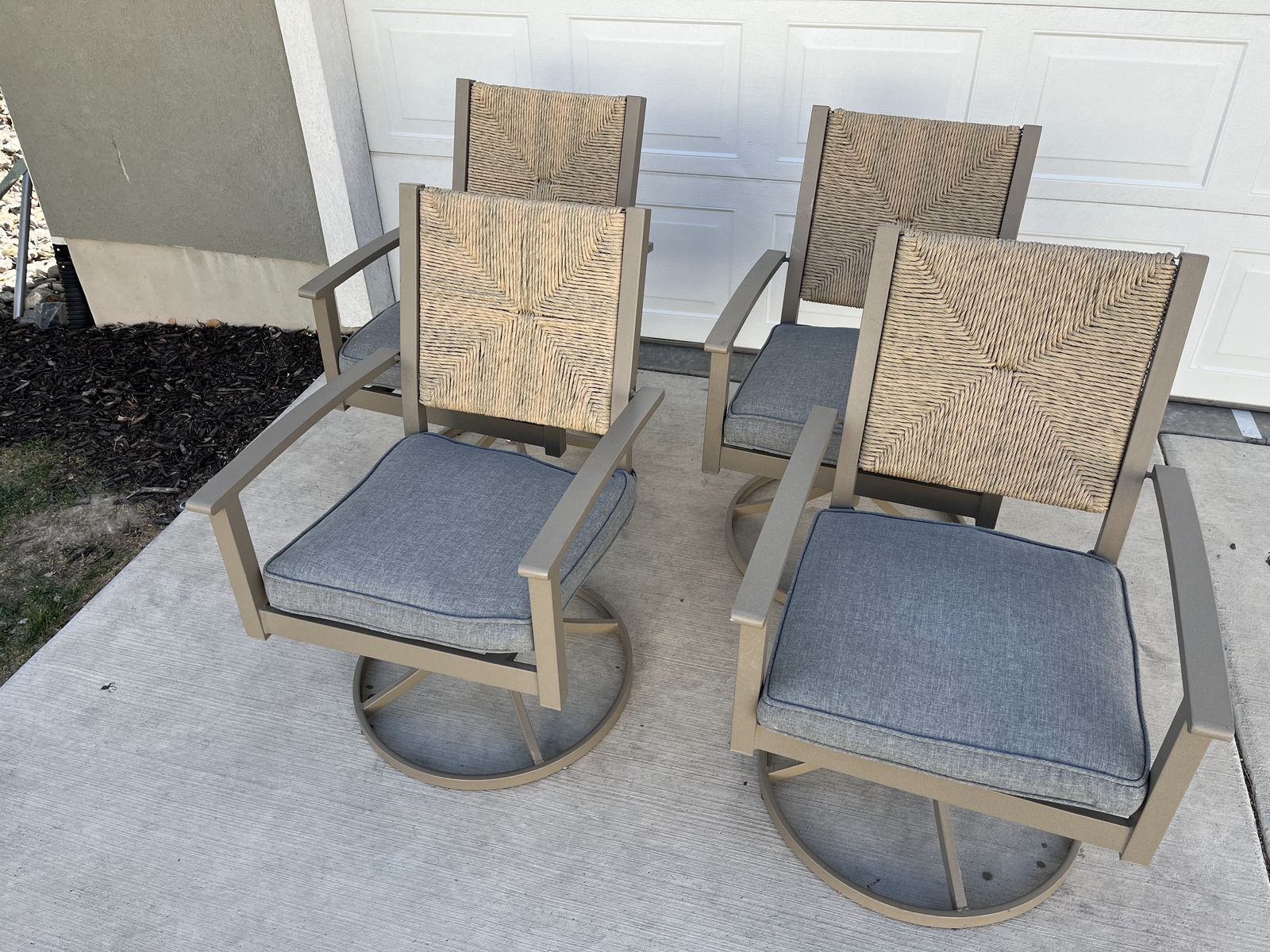 Patio swivel chairs set of 4 | woven rope back | gray cushions