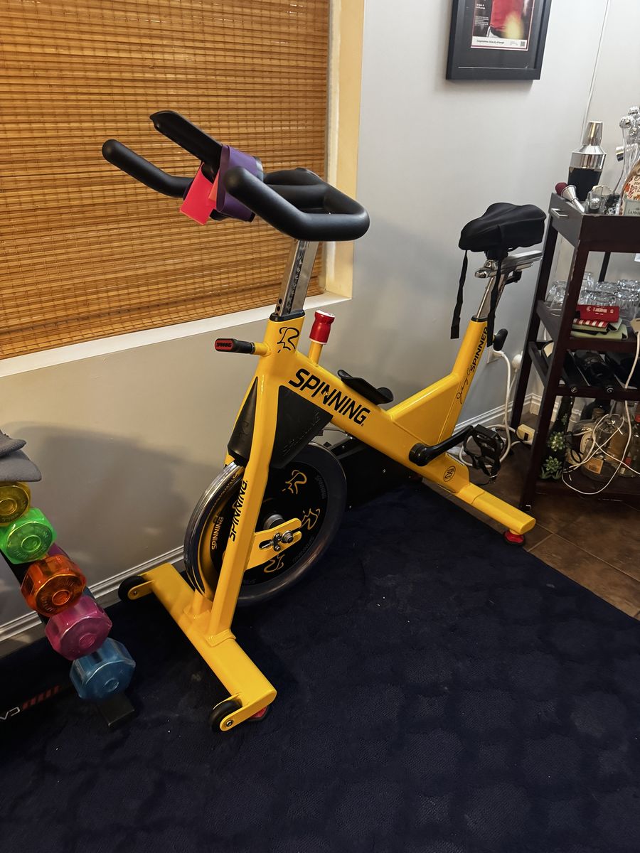 Classic Yellow Spinning Spin Bike - Great Condition