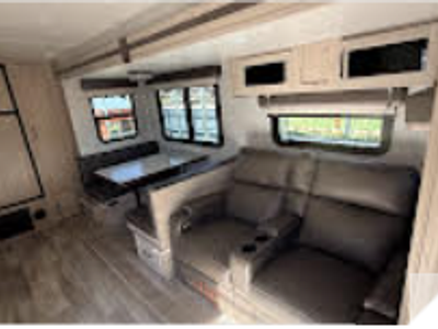 2021 Forest River Rockwood Ultralight 2902SW 35' travel trailer
