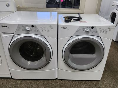 NICE WHIRLPOOL DUET SPORT FRONTLOAD WASHER AND ELECTRIC DRYER SET!