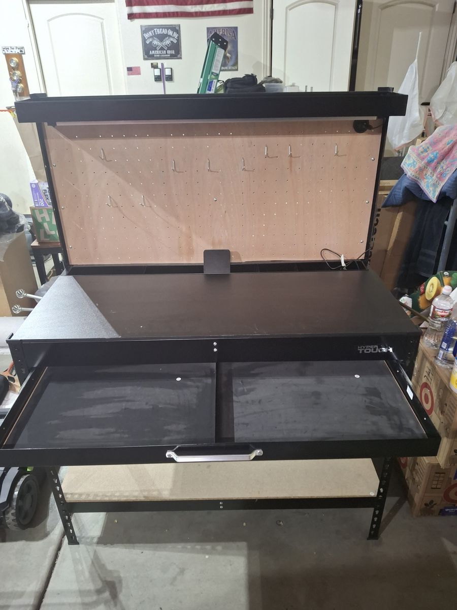 Main image 3