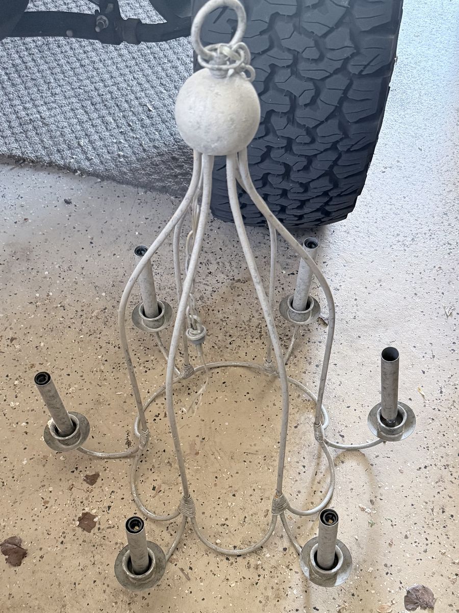 Rustic Farmhouse Style Metal Candle Chandelier - 6 Arm, Off-White/Grey Finish