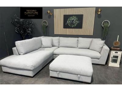 HENREDON SECTIONAL AND OTTOMAN