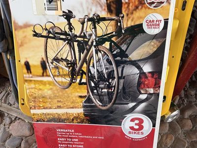 schwinn 3 bike car carrier