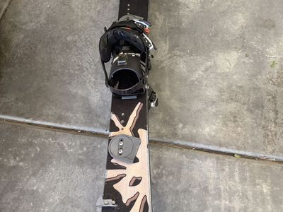 FREE – 146cm Splitboard with Spark R&D Bindings + Voile Interface
