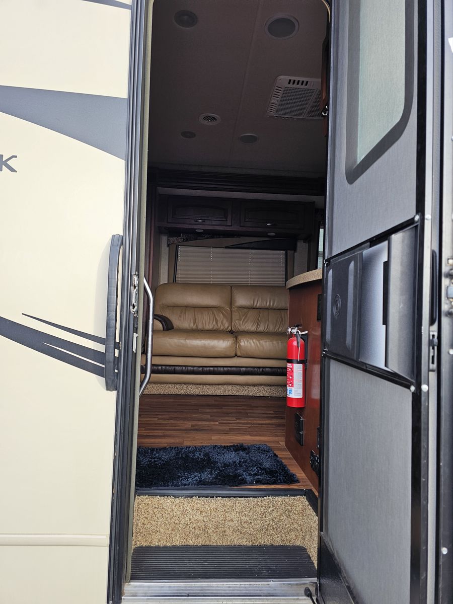 2015 Jayco Ford E450 Class C Motorhome | Motorhomes | KSL Classifieds