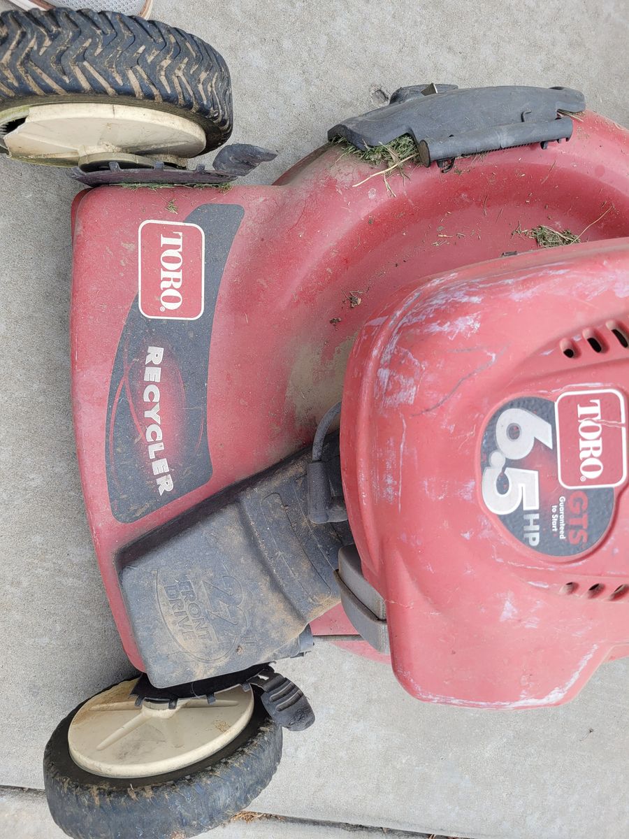 Toro Recycler 6.5 HP GTS Push Mower with Tecumseh 195CC Engine and Bag